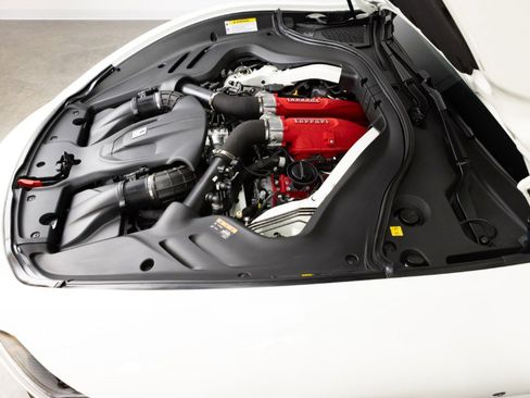 Certified 2022 Ferrari Roma image 77