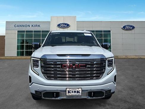 Used 2026 GMC Sierra 1500 Denali AWD/4WD image 2