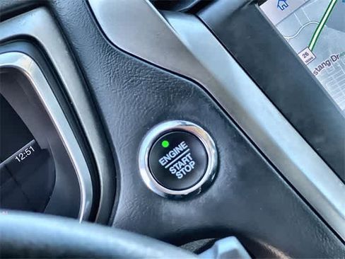 Used 2020 Ford Fusion SE image 28