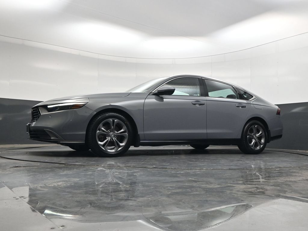 Used 2023 Honda Accord EX-L image 26