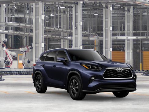 New 2026 Toyota Highlander XLE image 17