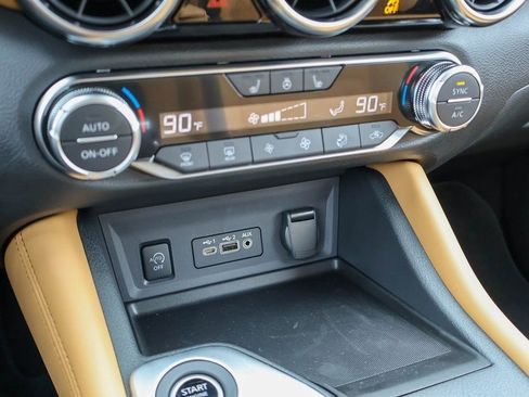 New 2025 Nissan Sentra SV w/ SV Premium Package image 13