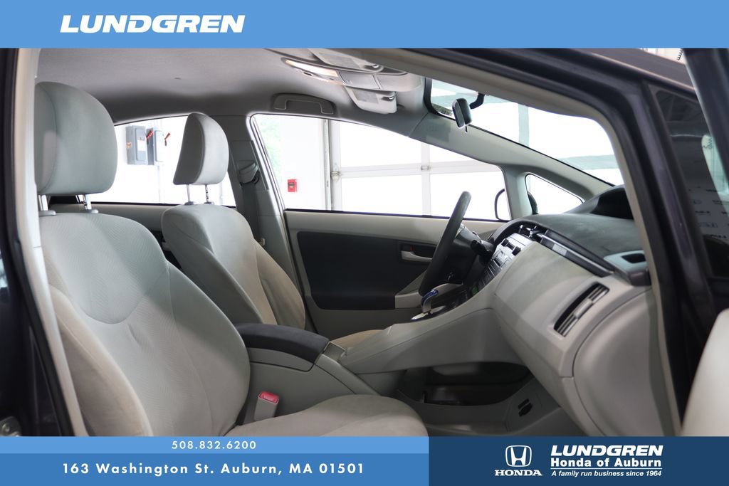 Used 2011 Toyota Prius Two FWD image 15