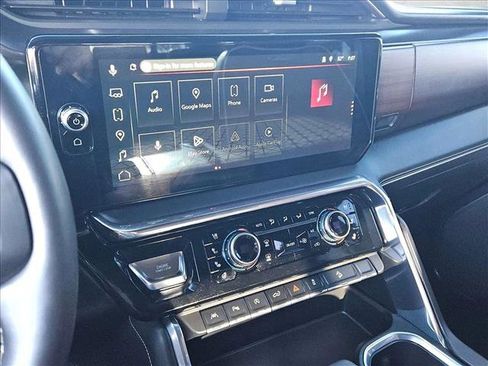 Used 2025 GMC Sierra 1500 Denali Ultimate image 13