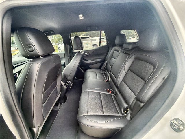 Certified 2025 Chevrolet Equinox LT w/ Convenience Package II FWD image 24