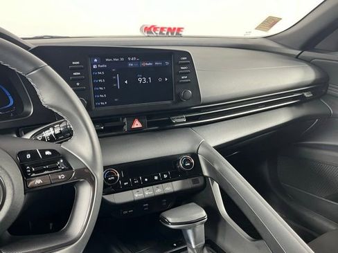 Used 2025 Hyundai Elantra Sport w/ Cargo Package image 19