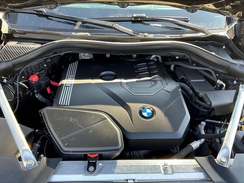 Used 2022 BMW X4 xDrive30i AWD/4WD image 29