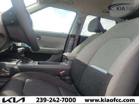 New 2027 Kia Seltos S FWD image 27