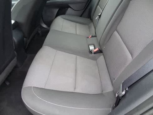 Used 2024 Kia Forte LXS FWD image 7