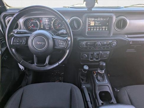 Used 2020 Jeep Wrangler Unlimited Sport image 16