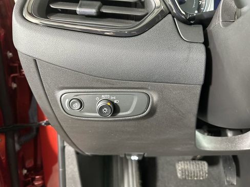 Certified 2023 Chevrolet Equinox RS w/ RS Leather Package image 21