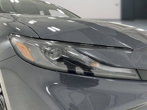 Used 2026 Toyota Camry SE FWD image 11