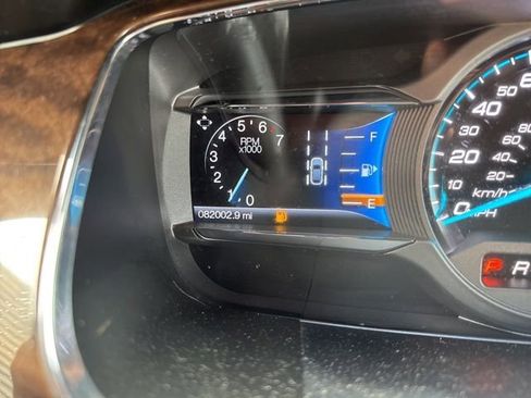 Used 2017 Ford Taurus Limited w/ Driver Assist Package FWD image 20