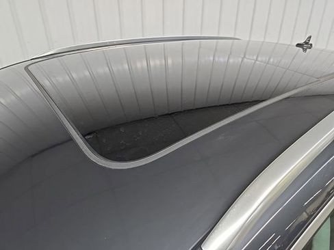 Used 2024 Audi Q5 2.0T Premium w/ Convenience Package image 11