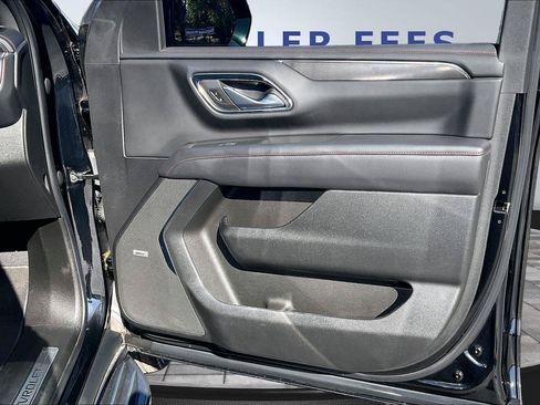 Used 2022 Chevrolet Tahoe RST w/ Luxury Package RWD image 29