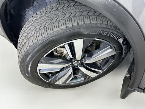 Used 2021 Nissan Rogue SL w/ Premium Package FWD image 24