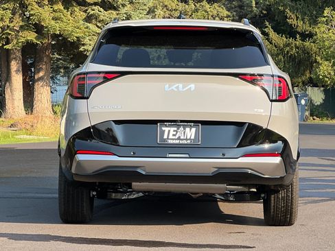 New 2026 Kia Sportage SX image 5