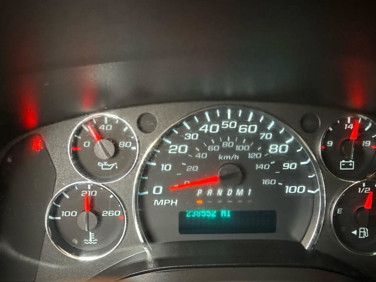 Used 2020 Chevrolet Express 3500 Extended w/ Driver Convenience Package RWD image 15