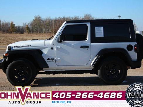 Used 2022 Jeep Wrangler Sport image 5