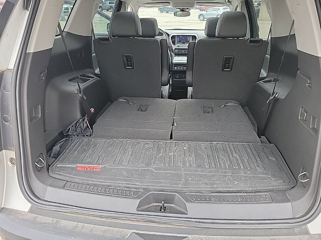 Used 2020 GMC Acadia AT4 w/ Driver Alert Package II AWD/4WD image 7