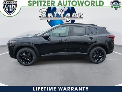 New 2026 Chevrolet Trax LT w/ Midnight Edition image 5