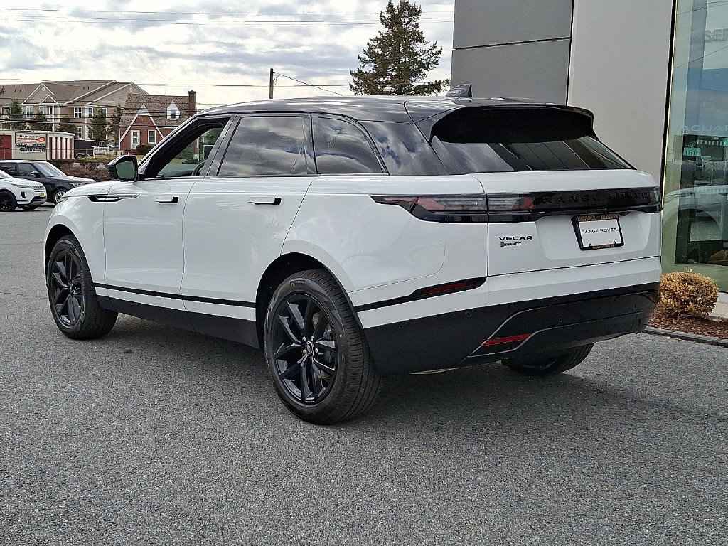 Used 2026 Land Rover Range Rover Velar S AWD/4WD image 4