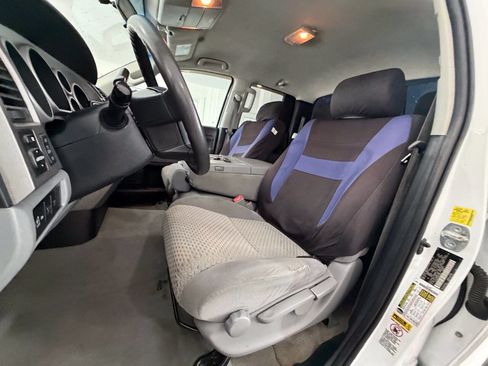 Used 2011 Toyota Tundra 4x4 Double Cab w/ Tow Pkg image 25