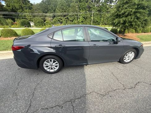 Used 2025 Toyota Camry LE w/ Convenience Package FWD image 6