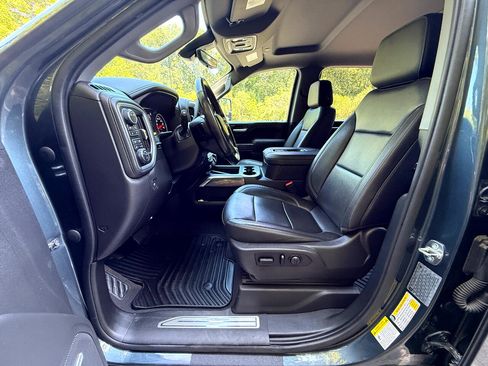 Used 2020 Chevrolet Silverado 2500 LTZ w/ LTZ Premium Package image 14