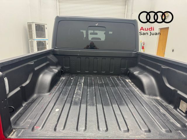 Used 2022 Jeep Gladiator Sport AWD/4WD image 13