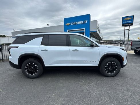 New 2026 Chevrolet Traverse Z71 w/ Driver Confidence Package image 5