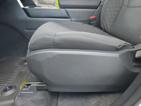 Used 2026 Toyota Tundra SR AWD/4WD image 29