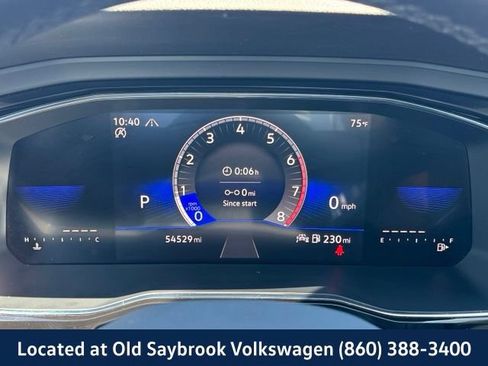 Certified 2024 Volkswagen Jetta SE FWD image 35