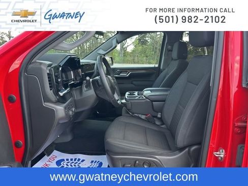 Used 2023 Chevrolet Silverado 1500 LT image 22