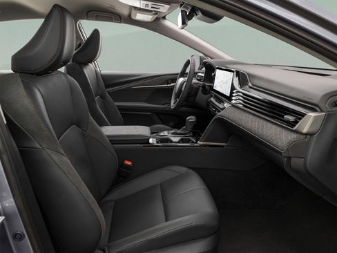Certified 2025 Toyota Camry XLE FWD image 27