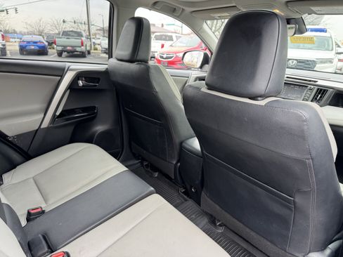 Used 2018 Toyota RAV4 Limited w/ All Weather Liner Package image 38