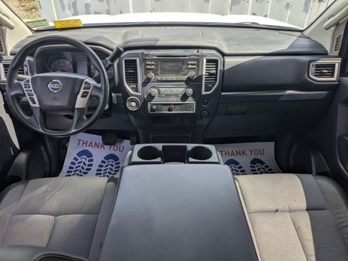Used 2018 Nissan Titan S w/ S Utility Package RWD image 17
