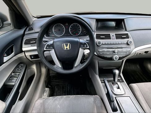 Used 2012 Honda Accord LX image 5