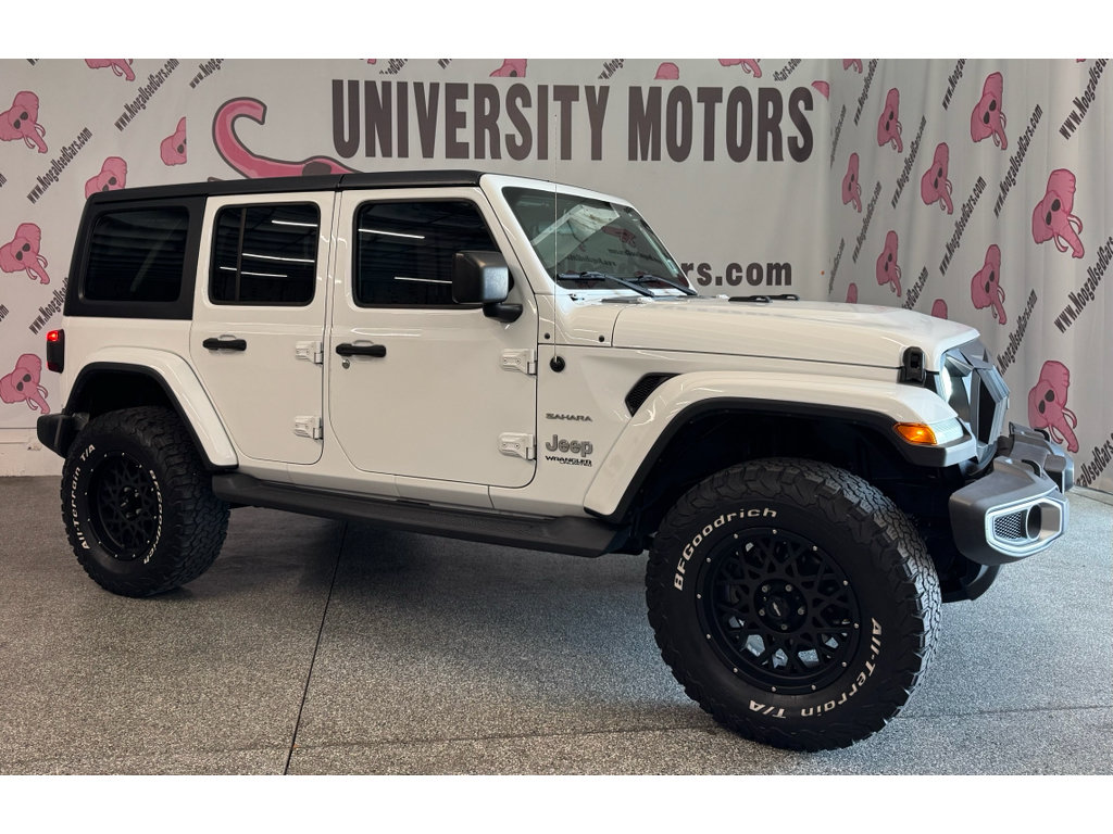 Used 2018 Jeep Wrangler Unlimited Sahara w/ Cold Weather Group AWD/4WD image 4