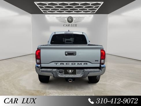 Used 2019 Toyota Tacoma TRD Off-Road RWD image 4