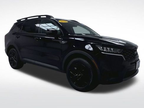 Used 2022 Kia Sorento S image 2