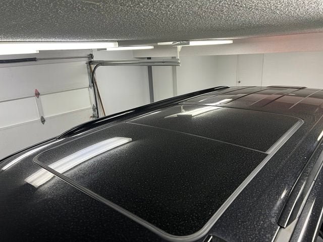 Certified 2024 Cadillac Escalade Sport Platinum w/ LPO, ONYX Package AWD/4WD image 13