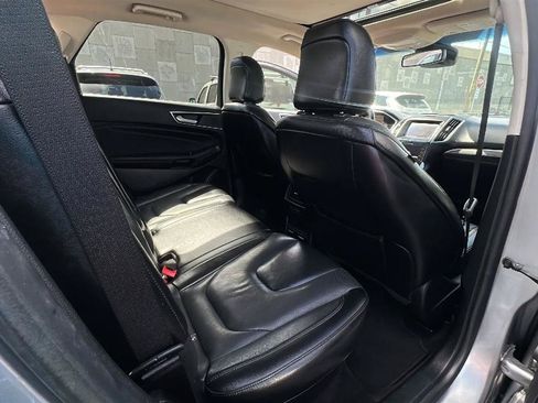 Used 2020 Ford Edge Titanium w/ Equipment Group 301A FWD image 29