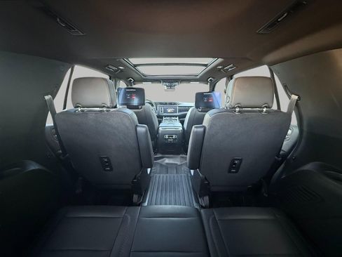 Used 2023 GMC Yukon Denali w/ Denali Reserve Package AWD/4WD image 28