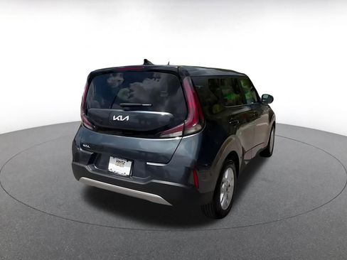 Used 2025 Kia Soul LX w/ LX Technology Package image 15