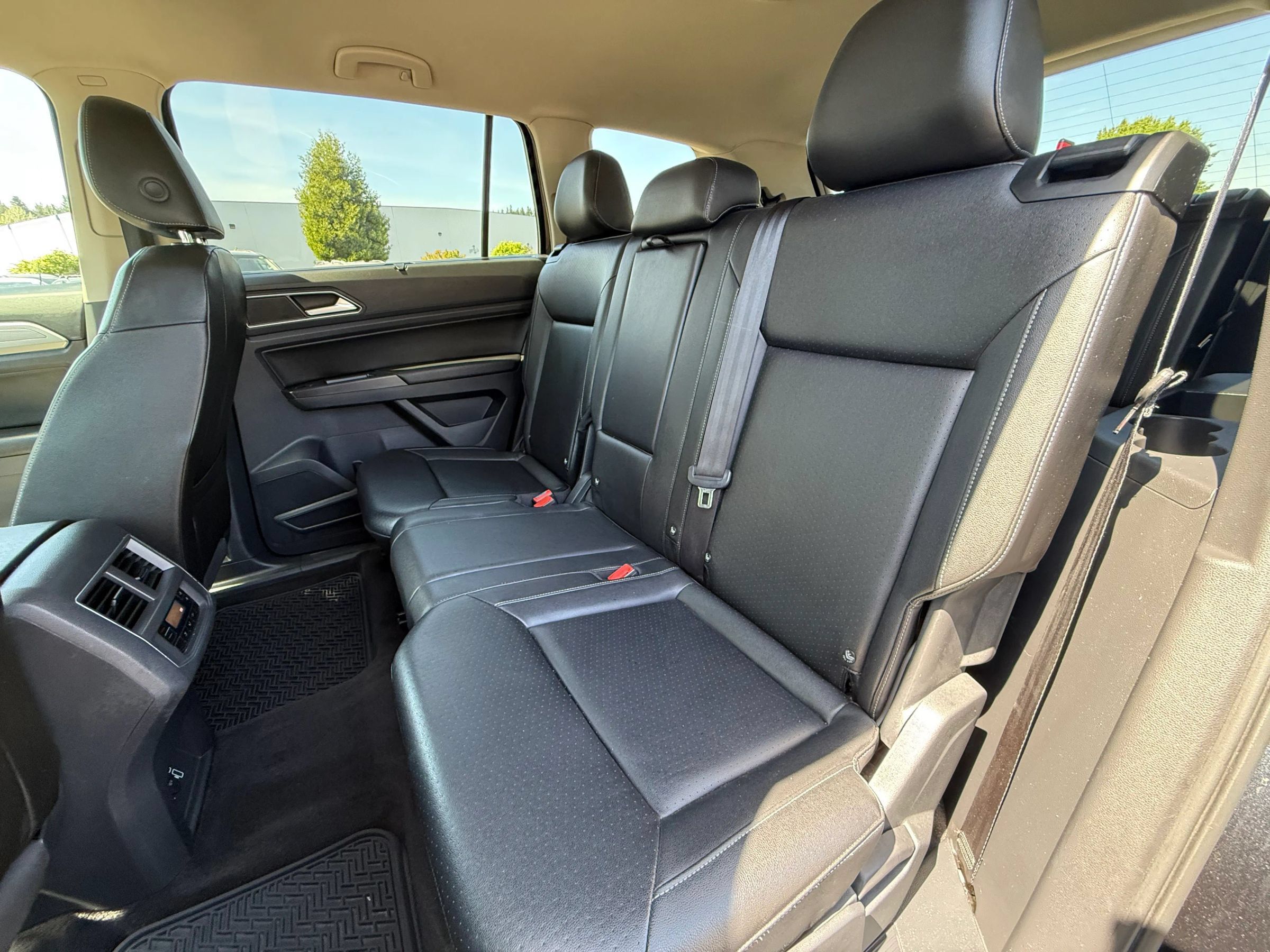 Used 2018 Volkswagen Atlas SE AWD/4WD image 22