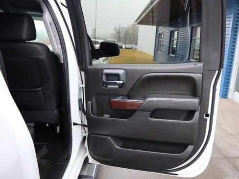 Used 2016 GMC Sierra 1500 SLT w/ SLT Premium Package image 19