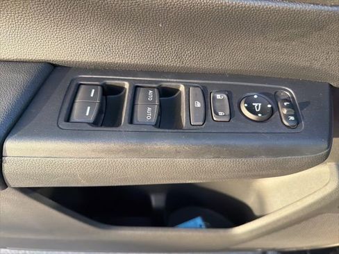 Used 2024 Honda CR-V Sport image 19