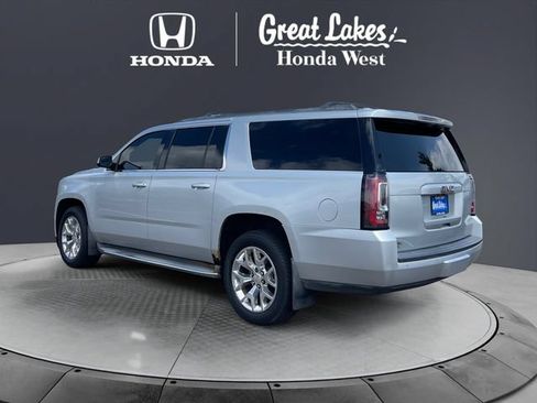 Used 2015 GMC Yukon XL SLT AWD/4WD image 3