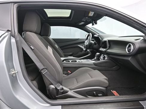 Used 2023 Chevrolet Camaro SS image 39